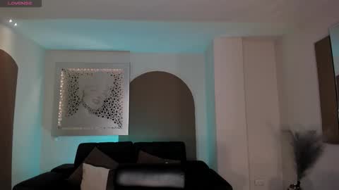 Maya online show from 03/10/26, 03:44