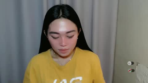 Snapshot of mayasally_ chatting on 12/05/24, 07:05 mayasally_ online show from 12/05/24, 07:05