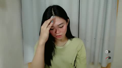 Snapshot of mayasally_ chatting on 02/25/25, 10:04 mayasally_ online show from 02/25/25, 10:04