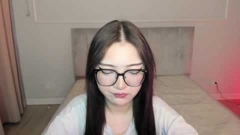 Snapshot of mayasaya chatting on 02/13/26, 05:25 Erina online show from 02/13/26, 05:25