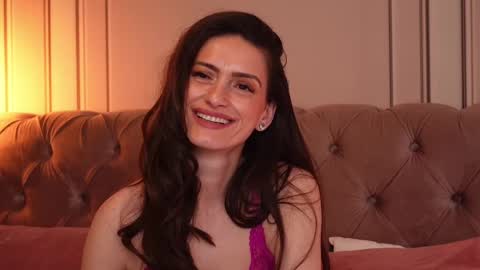 Snapshot of mayavixxen chatting on 03/11/25, 10:07 MayaVixxen online show from 03/11/25, 10:07