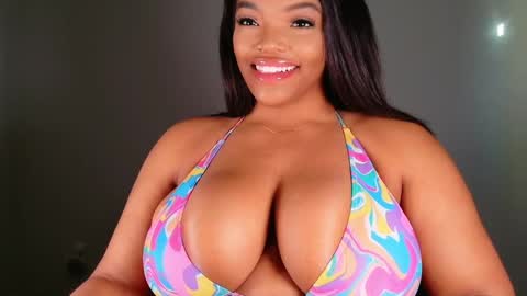 MayBabi online show from 02/09/25, 02:18