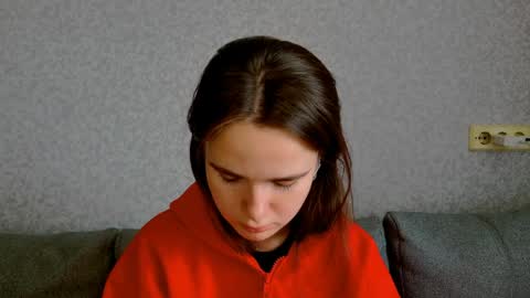 maybloom_ online show from 05/28/26, 10:12