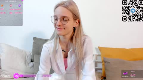 Snapshot of maydaguy chatting on 01/12/25, 03:28 Megan online show from 01/12/25, 03:28