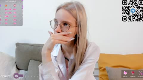 Snapshot of maydaguy chatting on 01/12/25, 06:39 Megan online show from 01/12/25, 06:39