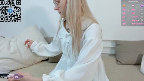 Snapshot of maydaguy chatting on 01/16/25, 01:36 Megan online show from 01/16/25, 01:36