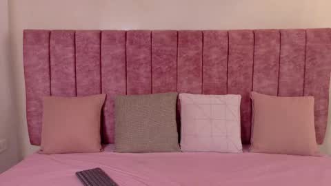 Snapshot of mayleeth chatting on 02/13/26, 01:51 Rousse online show from 02/13/26, 01:51