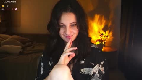 Mary  . online show from 10/22/25, 06:24