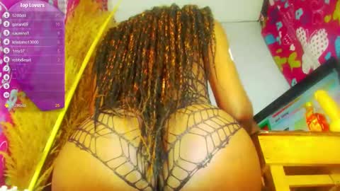 Snapshot of mayo_771804 chatting on 12/15/24, 04:29 Karol black18 online show from 12/15/24, 04:29