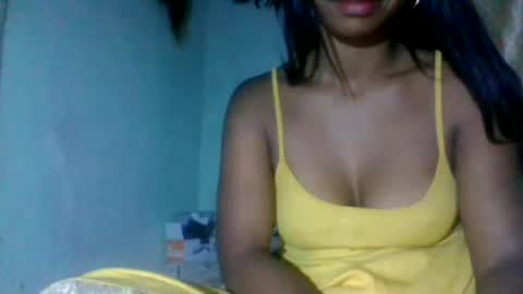 Snapshot of mayolu586 chatting on 06/29/26, 12:06 Maya online show from 06/29/26, 12:06