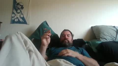 Dad bod 43 online show from 03/10/25, 07:18