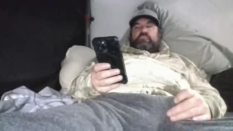 Dad bod 43 online show from 03/02/26, 04:58