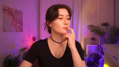  May  online show from 06/18/26, 01:15