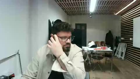 maythe4bwu online show from 02/01/26, 10:19