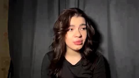 Snapshot of maziebathrick chatting on 01/07/26, 07:16 Adel online show from 01/07/26, 07:16