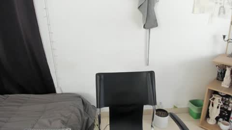 mazikeen_18 online show from 12/24/24, 03:47