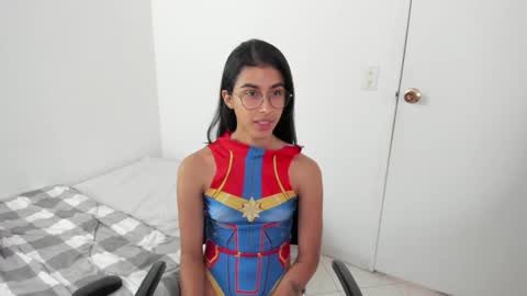 mazikeen_18 online show from 12/15/25, 01:59