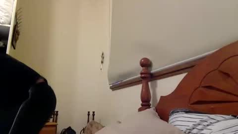 mazl0w online show from 10/20/25, 07:42