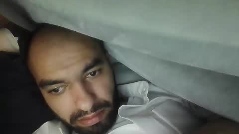 Snapshot of mazza04 chatting on 02/15/26, 01:20 mazza04 online show from 02/15/26, 01:20