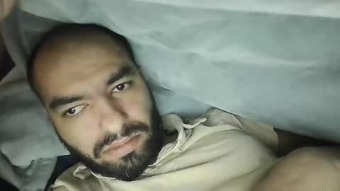 Snapshot of mazza04 chatting on 02/20/26, 05:37 mazza04 online show from 02/20/26, 05:37