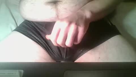 Snapshot of mb198769 chatting on 12/26/24, 01:29 SoftAndHard online show from 12/26/24, 01:29