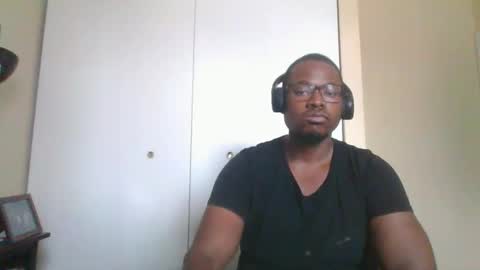 Mark online show from 02/12/26, 03:51