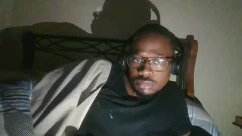 Mark online show from 05/02/26, 04:28