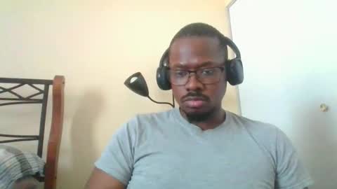 Mark online show from 05/06/26, 06:46