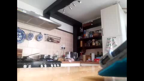 Snapshot of mccock16cm chatting on 02/02/25, 03:49 mccock16cm online show from 02/02/25, 03:49