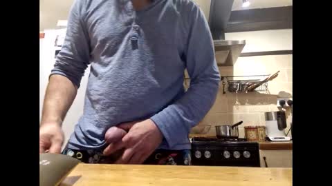 Snapshot of mccock16cm chatting on 12/02/25, 02:06 mccock16cm online show from 12/02/25, 02:06