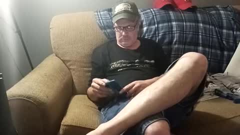 Snapshot of mcfly1973 chatting on 01/04/25, 02:14 mcfly1973 online show from 01/04/25, 02:14