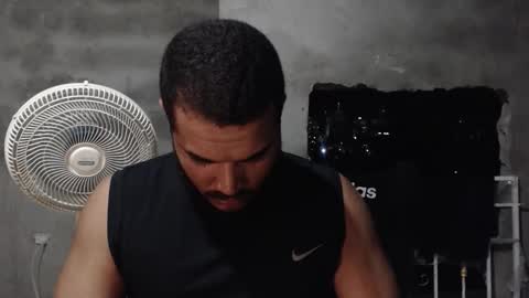 Mcgregor online show from 11/12/25, 02:12