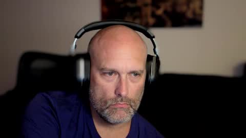 Snapshot of mcinside chatting on 10/02/25, 11:01 mcinside online show from 10/02/25, 11:01