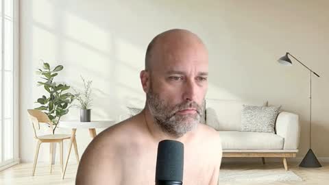 Snapshot of mcinside chatting on 12/14/25, 10:31 mcinside online show from 12/14/25, 10:31