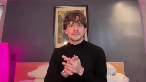 Snapshot of mcklister69 chatting on 02/02/26, 07:56 mcklister online show from 02/02/26, 07:56