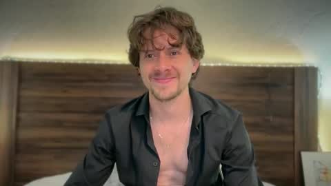 Snapshot of mcklister69 chatting on 03/01/26, 01:57 mcklister online show from 03/01/26, 01:57