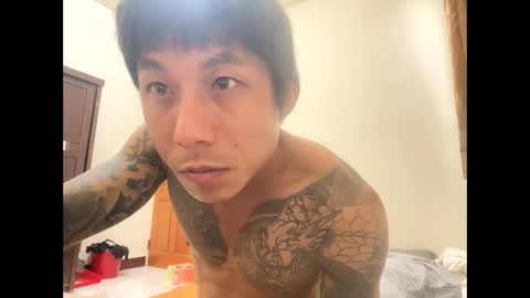 mckujpemqcmn online show from 04/05/26, 09:17