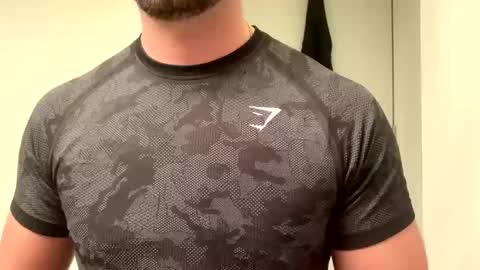 mcr8080 online show from 01/20/25, 05:15