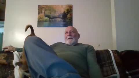 mdane99 online show from 12/04/24, 11:02