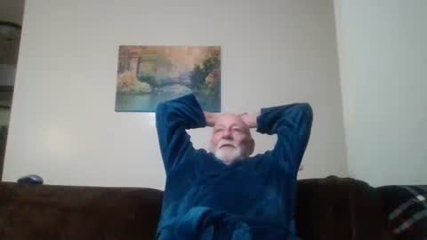 mdane99 online show from 12/31/24, 01:36