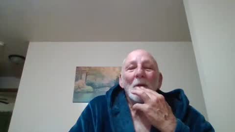 mdane99 online show from 10/31/25, 01:06