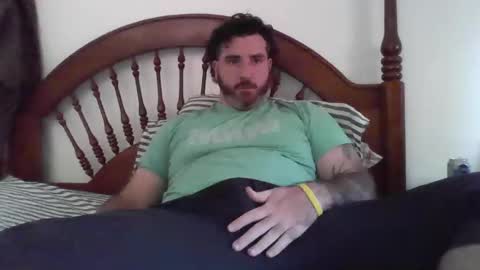 Snapshot of mdavis1six chatting on 10/27/25, 07:40 Davis online show from 10/27/25, 07:40