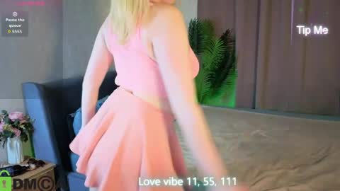 Melissa online show from 05/26/26, 01:34