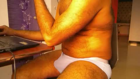 me_hai12 online show from 02/10/26, 11:58