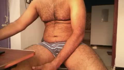 me_hai12 online show from 02/23/26, 12:35