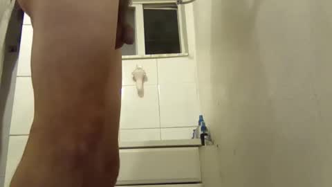 Snapshot of meaderd740870 chatting on 09/15/25, 09:42 meaderd740870 online show from 09/15/25, 09:42