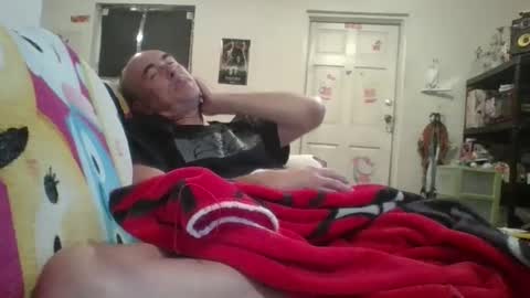 Snapshot of meaderd740870 chatting on 09/22/25, 02:13 meaderd740870 online show from 09/22/25, 02:13