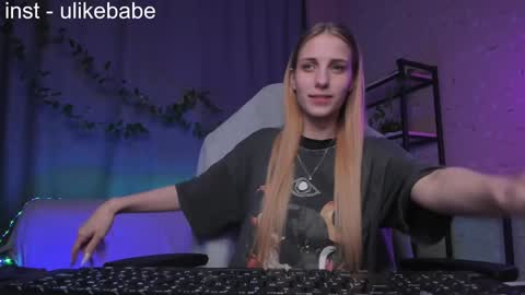 Anna online show from 01/21/25, 08:11