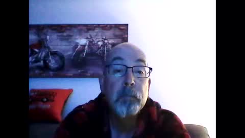 me at home online show from 04/26/26, 10:46