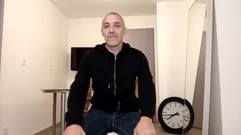 Meditmtc online show from 12/12/24, 06:42